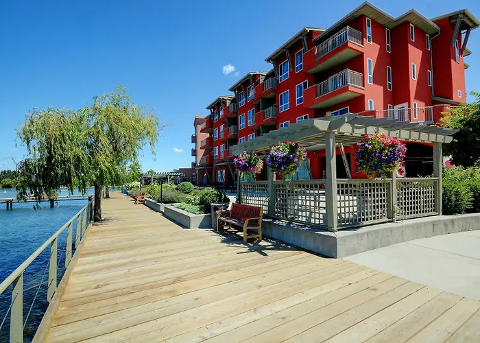 Manteo At Eldorado Resort